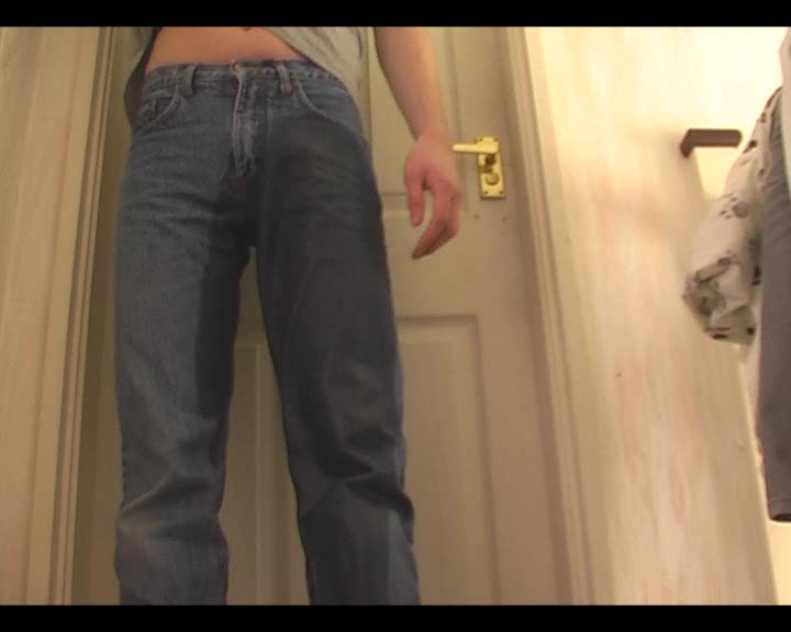 Click to play video Desperate Jeans Wetting - video 3