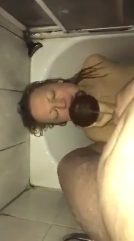 Click to play video Amateur Piss Drink - video 672