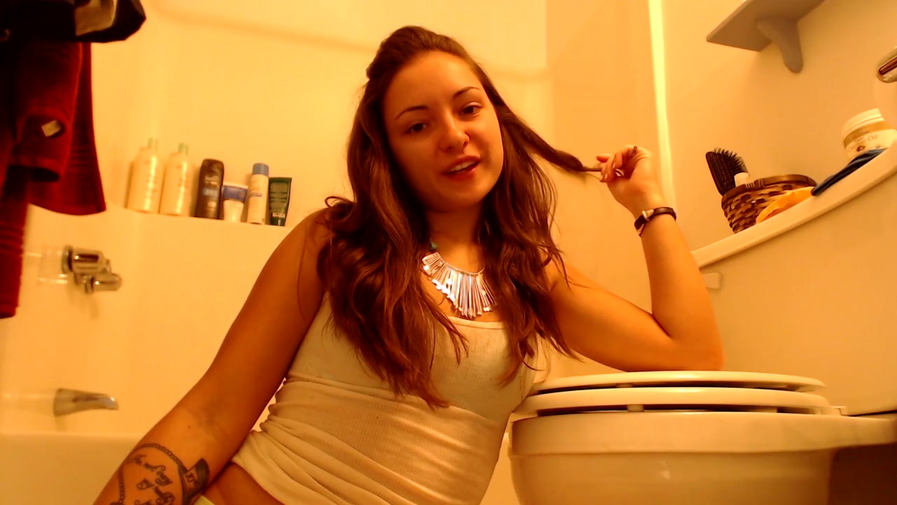 Click to play video Zoe Wetting panties