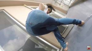 Click to play video Japanese Jeans Piss