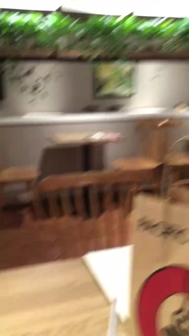 Click to play video Restaurant wetting