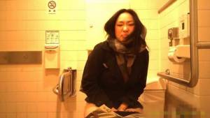 Click to play video Asian desperation - video 3