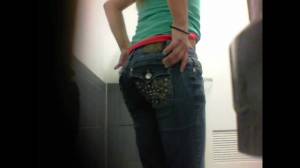 Click to play video Public Toilet Perv SpyCam