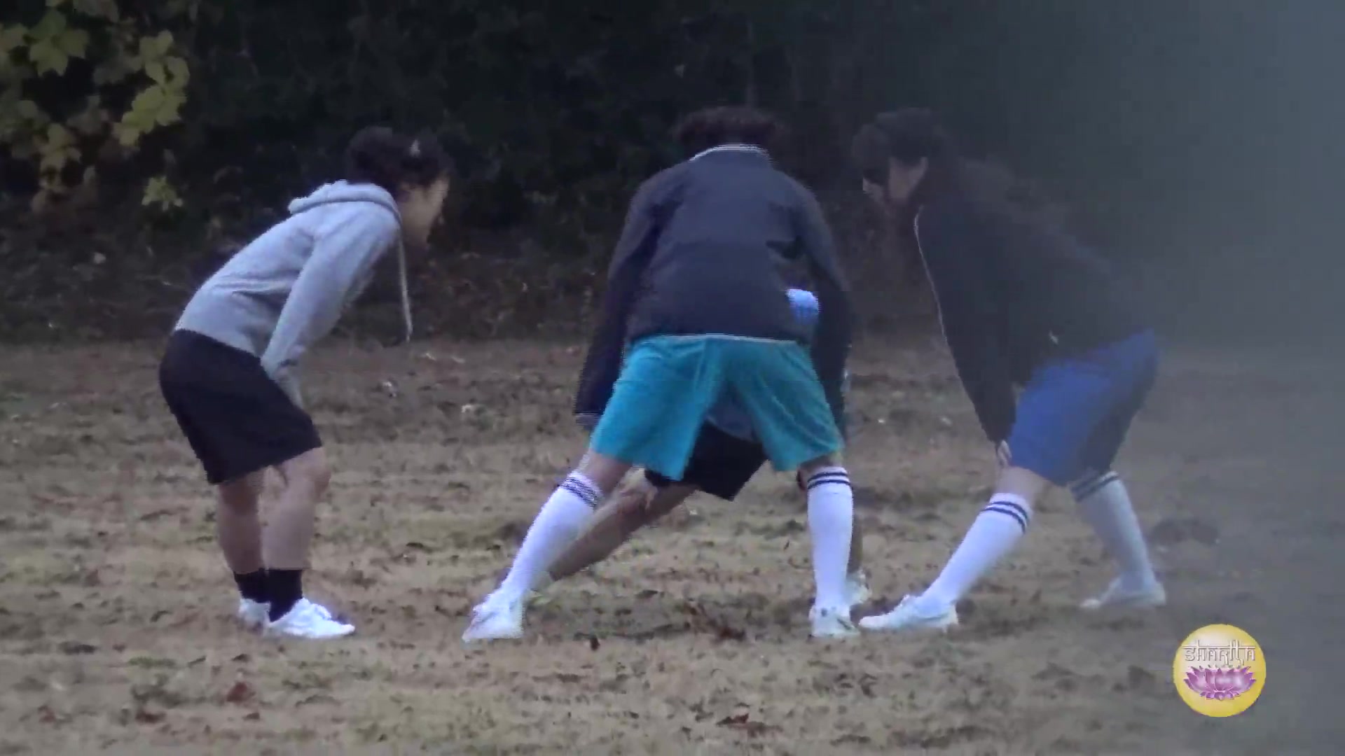 Click to play video Japanese Football Girls Pee Desperation 2