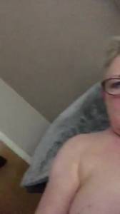 Click to play video Granny 129