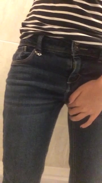 Click to play video Pissing in her jeans